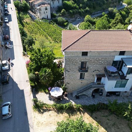 Casa Sarlo Aparthotel Petina Buitenkant foto