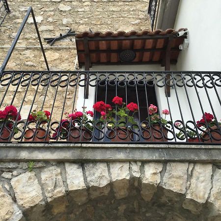 Casa Sarlo Aparthotel Petina Buitenkant foto