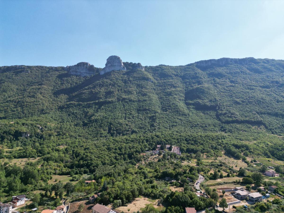 Casa Sarlo Aparthotel Petina Buitenkant foto