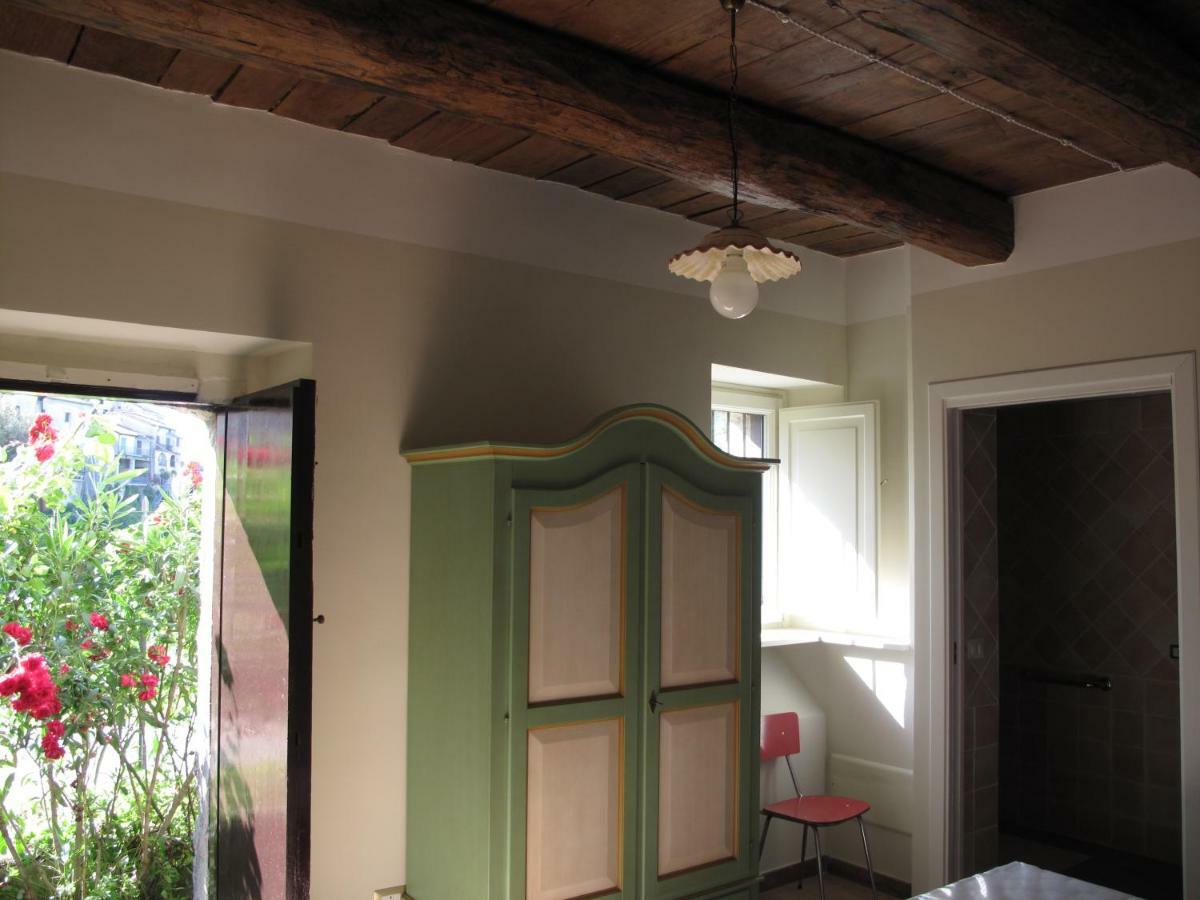 Casa Sarlo Aparthotel Petina Buitenkant foto