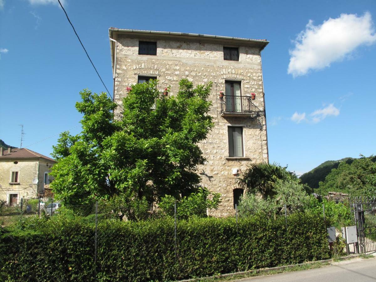 Casa Sarlo Aparthotel Petina Buitenkant foto