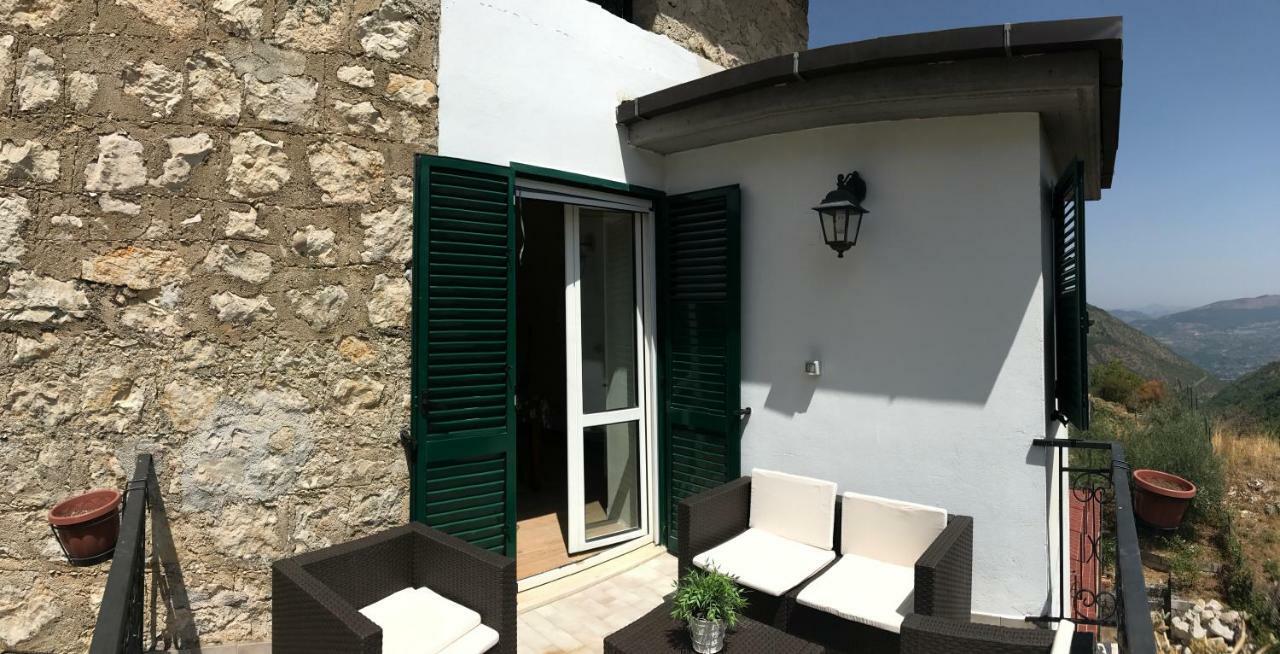 Casa Sarlo Aparthotel Petina Buitenkant foto