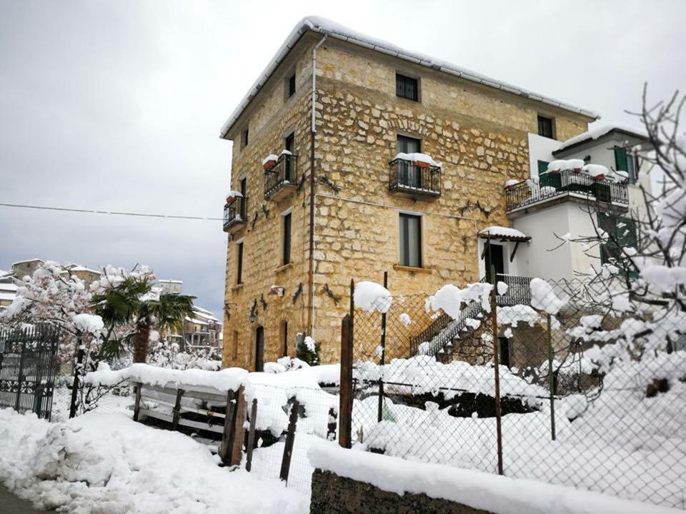Casa Sarlo Aparthotel Petina Buitenkant foto